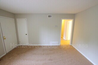 4614 Pembine Dr in Memphis, TN - Building Photo - Building Photo