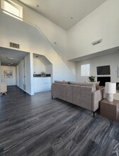 832 3rd Street in Santa Monica, CA - Building Photo - Interior Photo