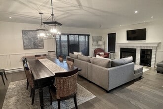 571 Oxbow Crescent in Collingwood, ON - Building Photo - Building Photo