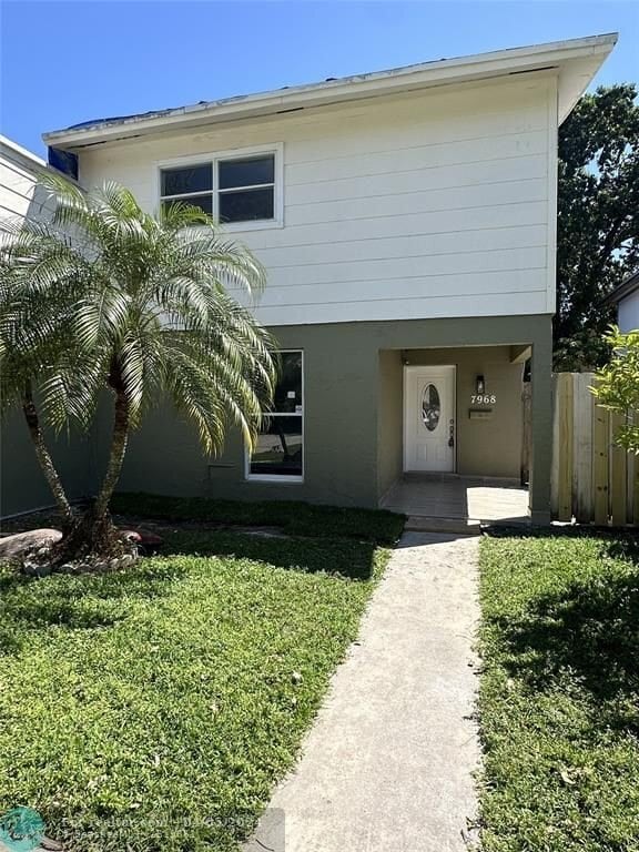 7968 SW 7th St in North Lauderdale, FL - Building Photo - Building Photo