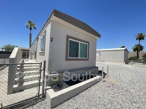 437 Riverfront Dr in Bullhead City, AZ - Building Photo - Building Photo