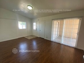 312 Hopkins Dr in Fairfield, CA - Building Photo - Building Photo