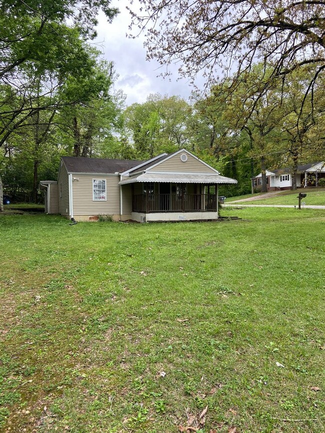 109 18th Ave NW in Center Point, AL - Building Photo - Building Photo