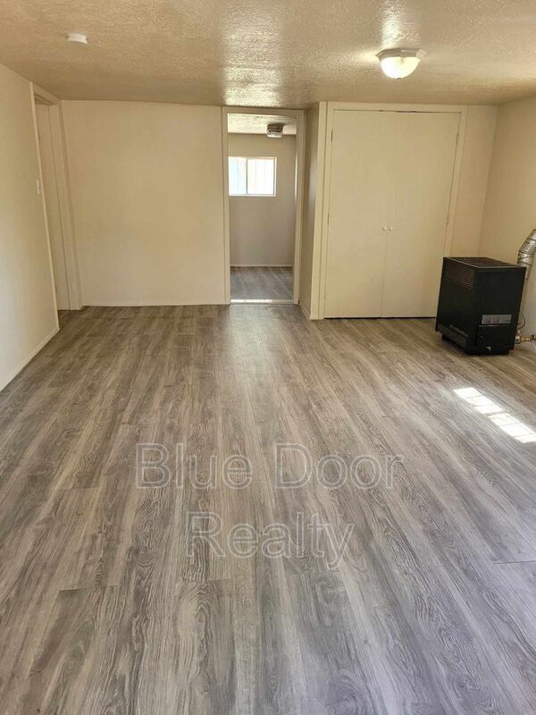 2018 Nancy St SW in Albuquerque, NM - Building Photo - Building Photo