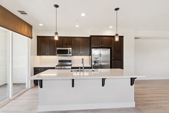 504 San Augusto Ter in Sunnyvale, CA - Building Photo - Building Photo