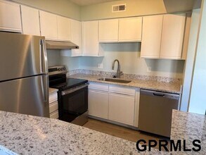 3702 Gayle Ave in Bellevue, NE - Building Photo - Building Photo