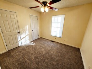 3252 S Senseney Cir in Clarksville, TN - Building Photo - Building Photo