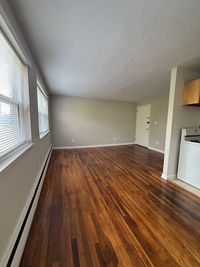 4811 Minnesota Ave NE in Washington, DC - Building Photo - Building Photo