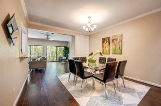 12625 Memorial Dr in Houston, TX - Foto de edificio - Building Photo