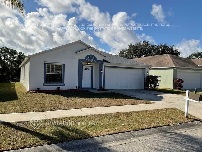 4267 Mt Carmel Ln in Melbourne, FL - Foto de edificio - Building Photo