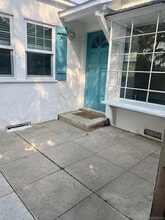 7855 Exchange Pl in San Diego, CA - Foto de edificio - Building Photo