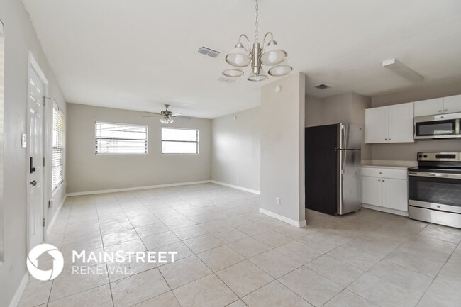 7402 Pomelo Dr in Orlando, FL - Building Photo - Building Photo