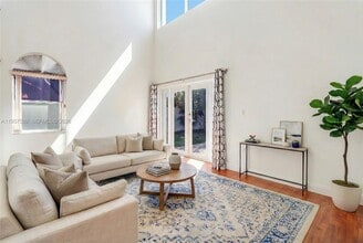 19144 NW 13th St in Pembroke Pines, FL - Building Photo - Building Photo