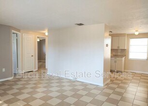 6606 Jackson St in New Port Richey, FL - Building Photo - Building Photo