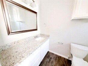5709 Sandpiper Ave, Unit 2 in McAllen, TX - Building Photo - Building Photo