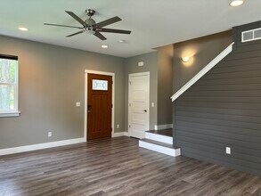 309 Femrite Dr in Monona, WI - Building Photo - Building Photo
