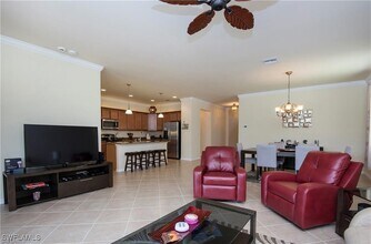 11083 Cherry Laurel Dr in Ft. Myers, FL - Building Photo - Building Photo