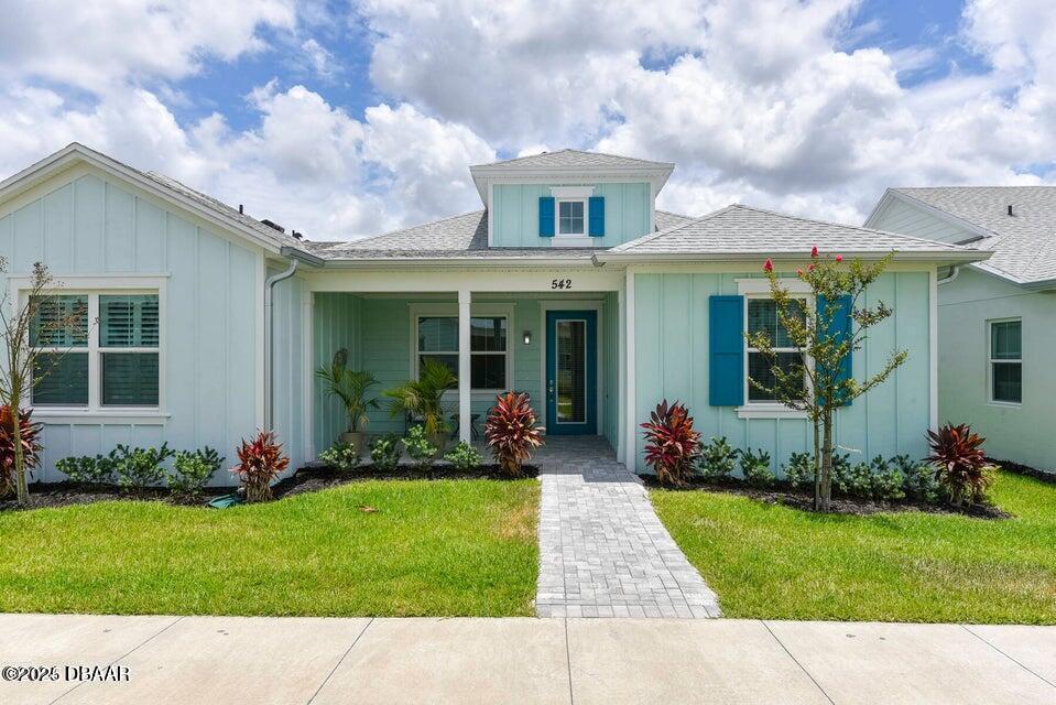 542 Daiquiri Pl in Daytona Beach, FL - Building Photo