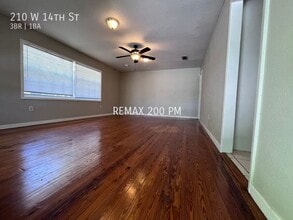 210 W 14th St in Sanford, FL - Building Photo - Building Photo