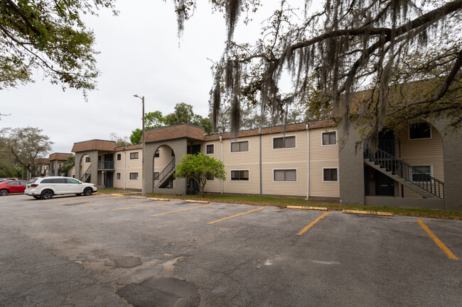 1501 Doby Cir in Tampa, FL - Building Photo - Other