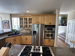 1158 NW Redfield Cir in Bend, OR - Building Photo - Building Photo