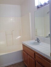 4509 Goal Point St in Bakersfield, CA - Building Photo - Building Photo