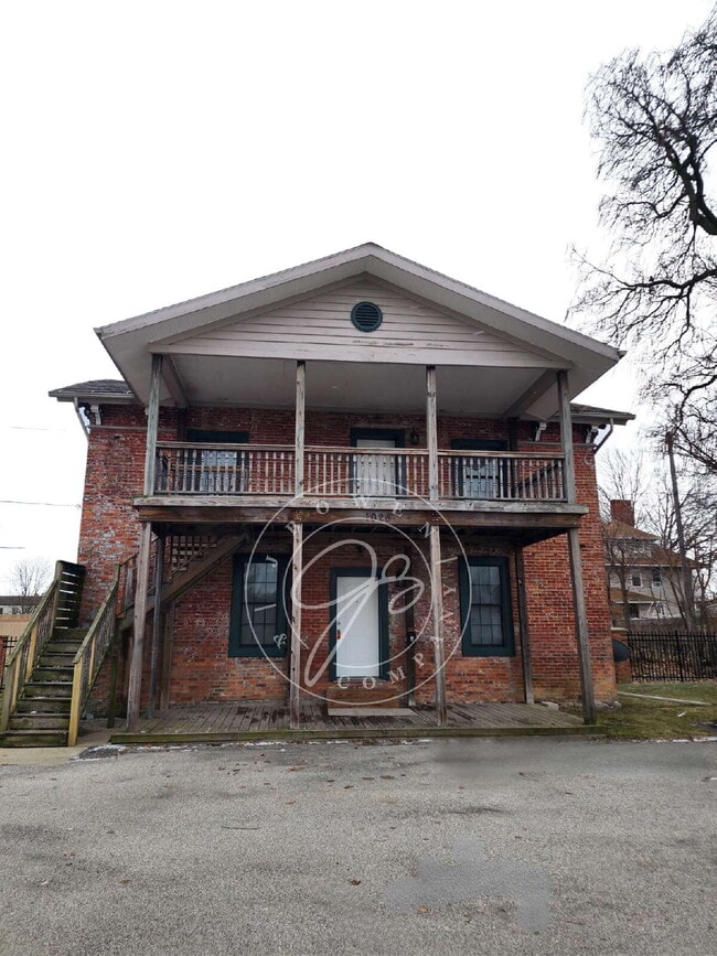 property at 1026 N Huron St