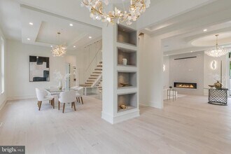 8757 Brook Rd in McLean, VA - Building Photo - Building Photo