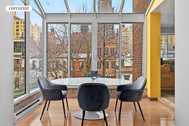 35 W 94th St in New York, NY - Building Photo - Building Photo