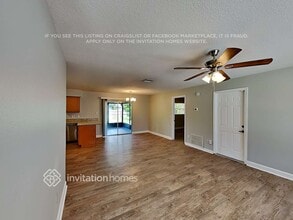 120 Hidden Lake Dr in Sanford, FL - Building Photo - Building Photo