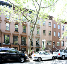 408A Clinton St in Brooklyn, NY - Foto de edificio - Building Photo