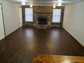 4135 Dollys Dr, Unit 2 in Pigeon Forge, TN - Building Photo - Building Photo