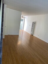 1511 Yale St, Unit E in Santa Monica, CA - Foto de edificio - Building Photo
