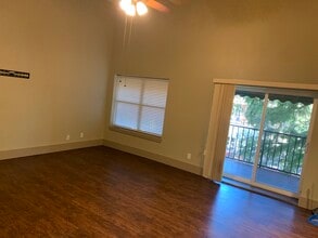 706 Garrison Ave, Unit Hooks Properties in Fort Smith, AR - Building Photo - Building Photo