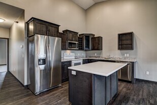 Ry Estates II in Altoona, WI - Building Photo