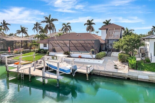 911 Giralda Ct in Marco Island, FL - Building Photo - Building Photo