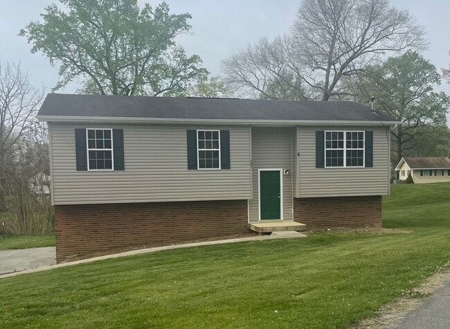 property at 201 Kimberly Dr