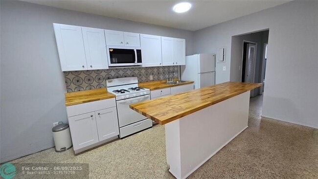 7725 Harding Ave in Miami Beach, FL - Building Photo - Building Photo