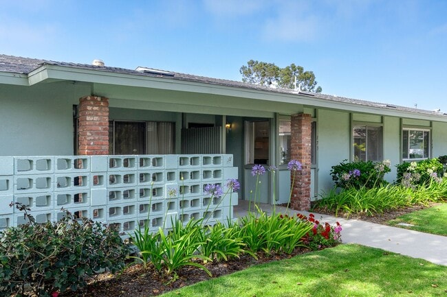 property at 173 W Elfin Green