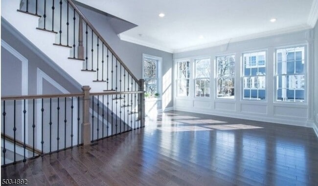 112 Cacciola Pl in Westfield, NJ - Building Photo - Building Photo