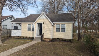 1306 N 34th St in Fort Smith, AR - Building Photo