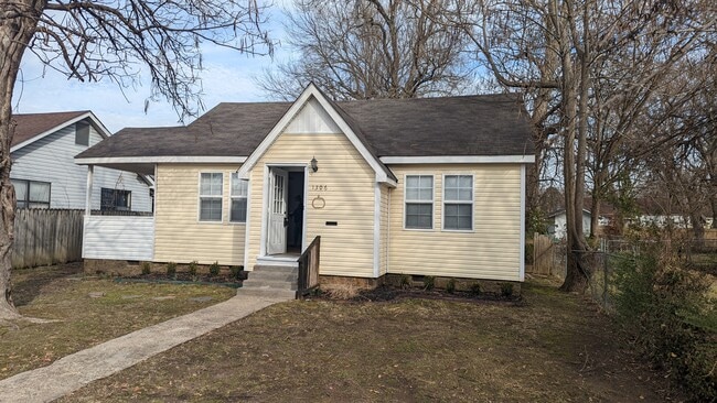 property at 1306 N 34th St