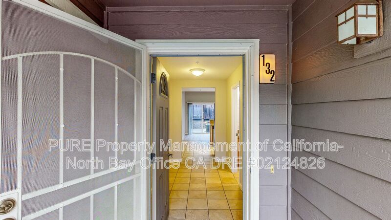 132 Treadway Ct in Cloverdale, CA - Building Photo