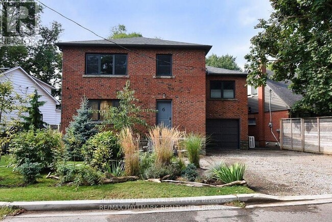 property at 6 Thirty First St