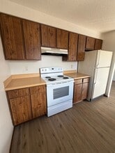 225 NW 12th St in Pendleton, OR - Building Photo - Building Photo