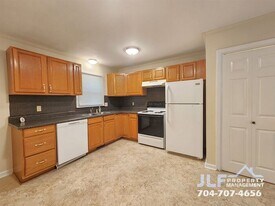 1407 Browdis Ave in Kannapolis, NC - Building Photo