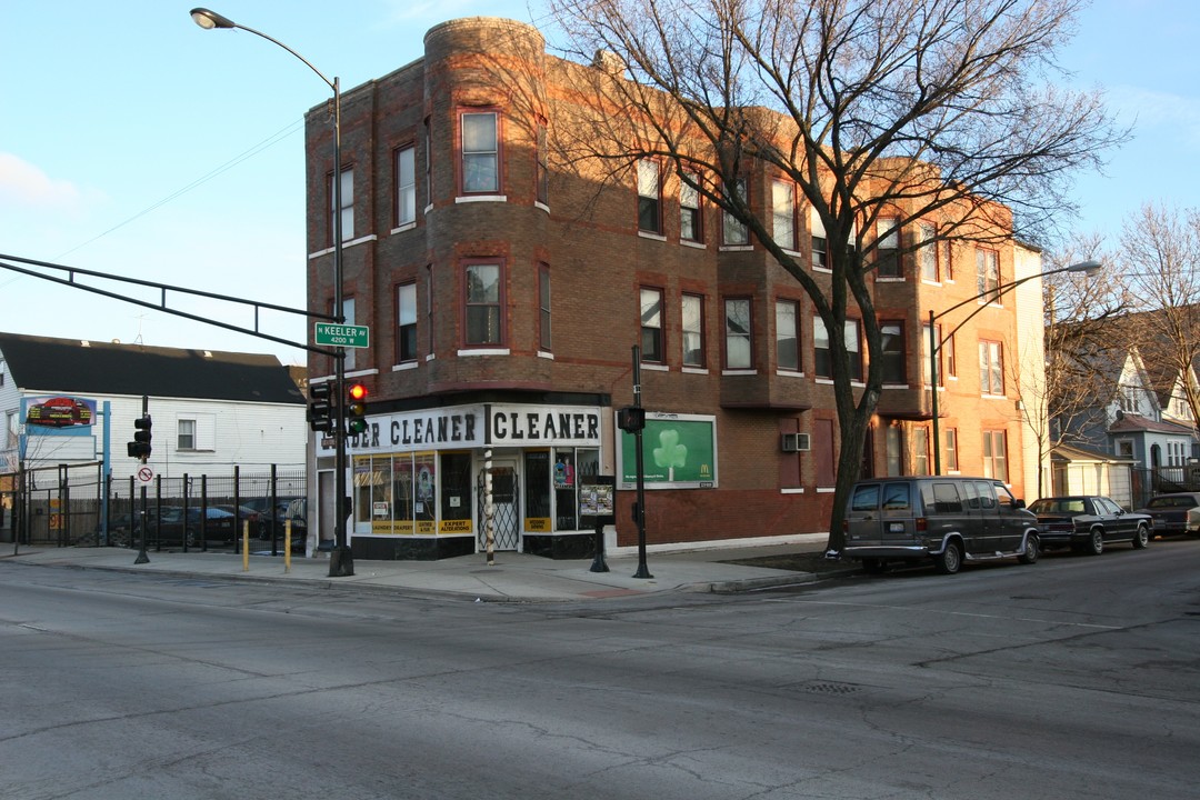 4159 W North Ave in Chicago, IL - Building Photo