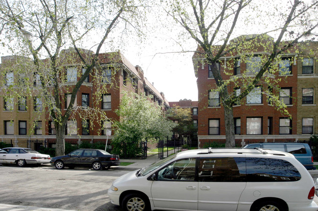 2647 N Spaulding Ave in Chicago, IL - Building Photo - Building Photo