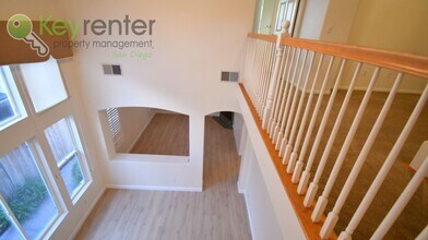 16924 Abundante St in San Diego, CA - Building Photo - Building Photo