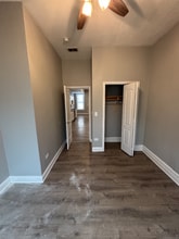 1350 E 76th St, Unit 2 in Chicago, IL - Building Photo - Building Photo